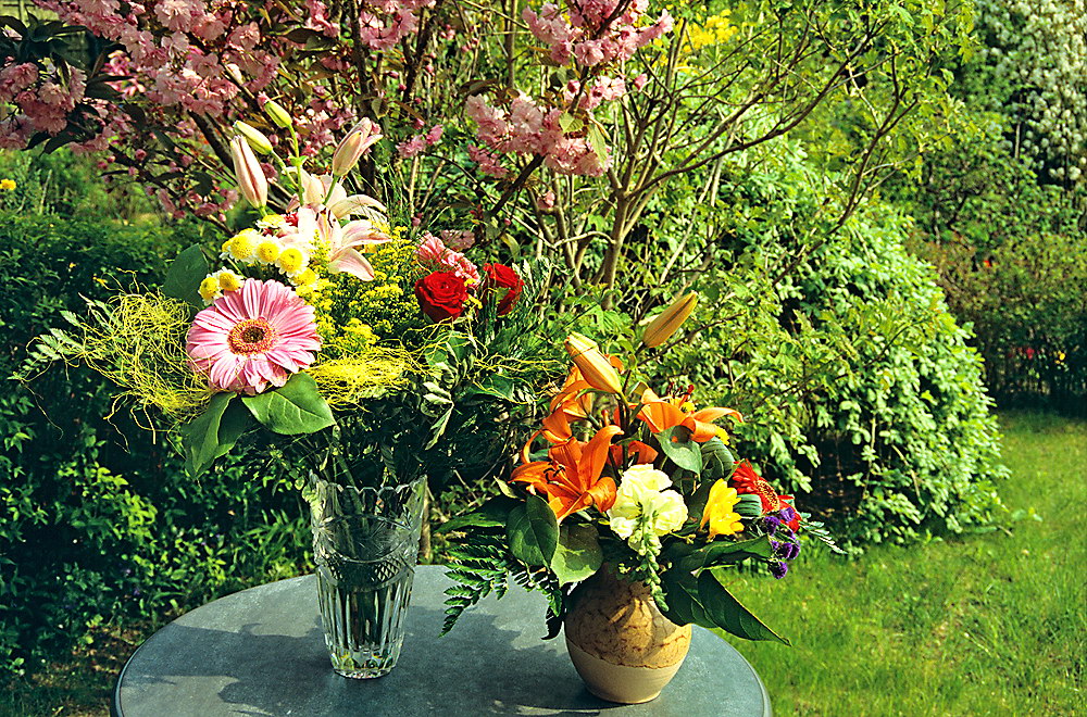 zur &Uuml;bersicht Blumenstr&auml;usse 3