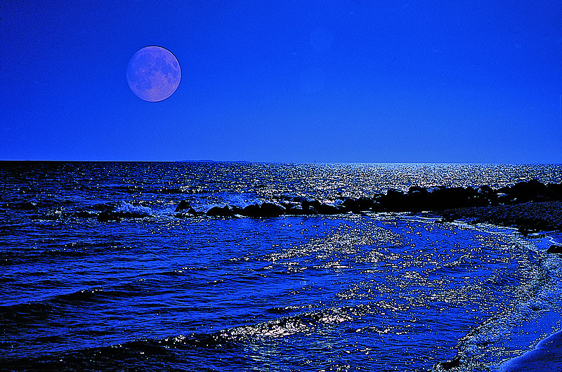 zur Übersicht Stiller Mond I