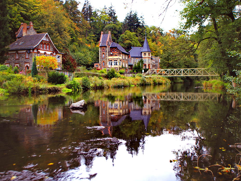 zur Übersicht Spiegelbilder 4