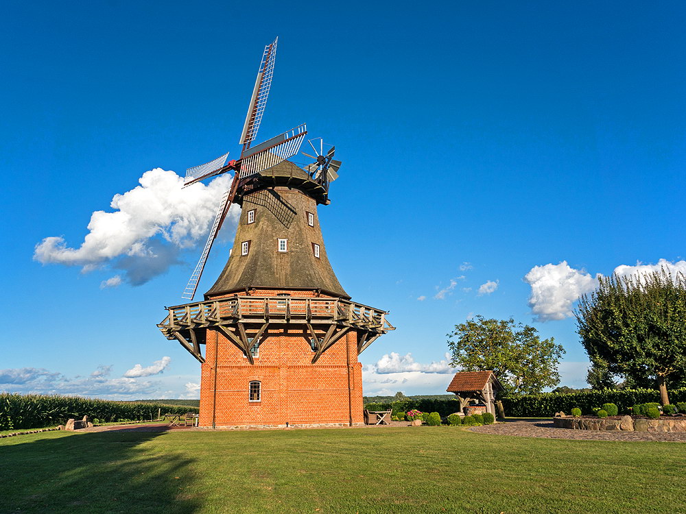 zur &Uuml;bersicht Windr&auml;der 3